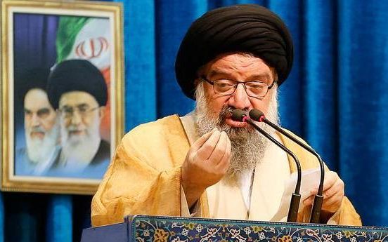 امام جمعه تهران: یک تئوریپرداز آمریکایی گفته مشکل ما این است که ایران رهبری محبوب دارد