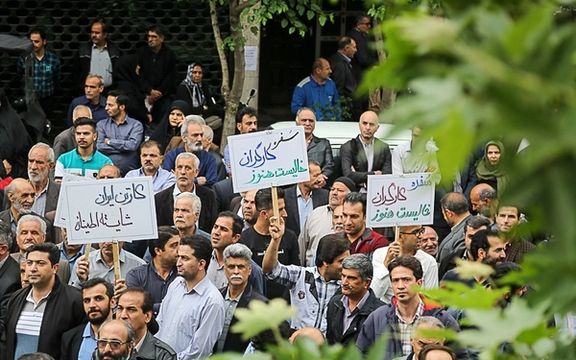 شبکه سراسری انقلاب زن، زندگی، آزادی، عموم مردم را به اعتصاب و اعتراض در روز کارگر دعوت کرد