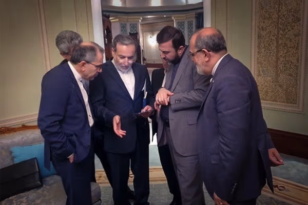 عراقچی: تفاهم ۱۴ مادهای با آمریکا پس از نهایی شدن بهصورت دیجیتال امضا خواهد شد