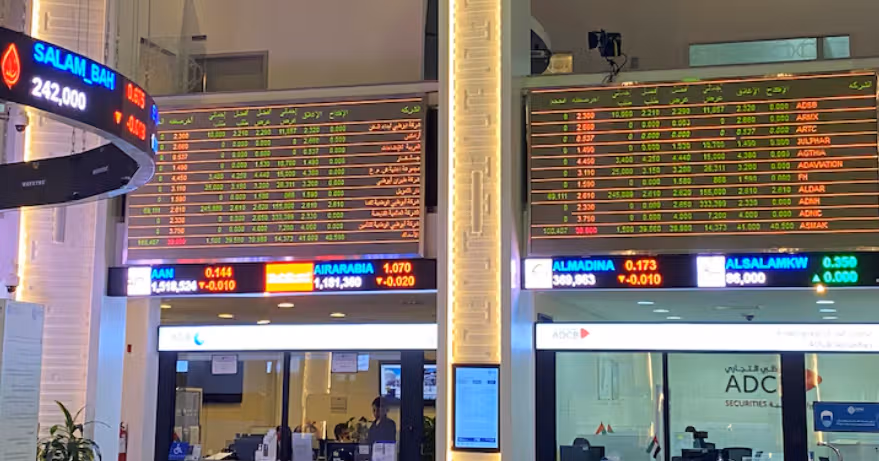 Experten: UAE-Razzia könnte Irans umfangreiches Schattennetzwerk treffen. Experten: UAE-Razzia könnte Irans umfangreiches Schattennetzwerk treffen.