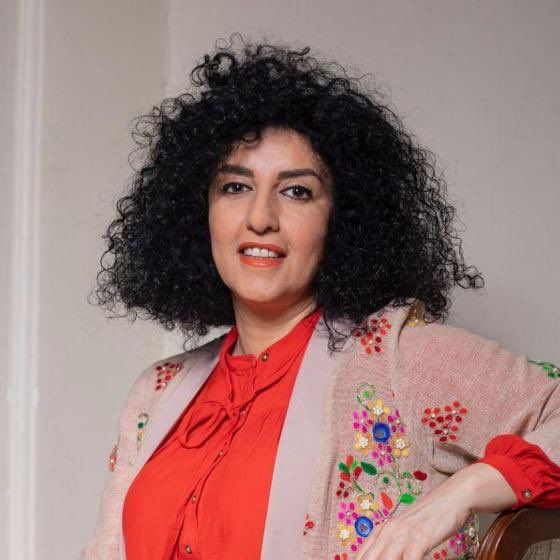 پیام نوروزی نرگس محمدی: ما مردم ایران با اتحاد در مسیری دموکراتیک، تغییر را رقم میزنیم