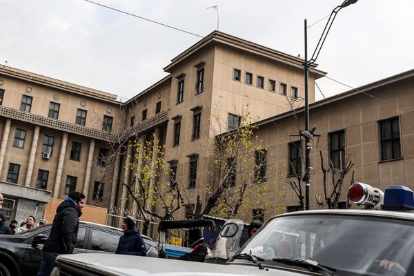 الكشف عن تفاصيل جديدة حول مقتل القاضيين الإيرانيين مقيسه ورازيني