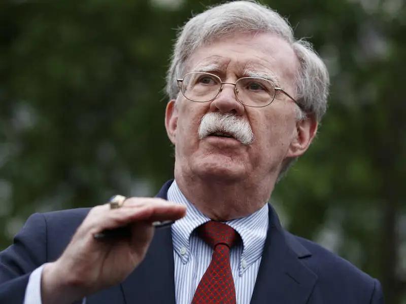 بولتون لـ"إيران إنترناشيونال":إدارة بايدن تسلم الأموال لإيران ورئيسها يهدد بقتل الأميركيين