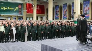 نام ایران بر زبان کسی که وطن برایش معنایی ندارد