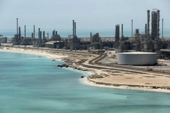 عربستان سعودی وقوع حمله موشکی و پهپادی به بندر راس تنوره و تاسیسات آرامکو در ظهران را تایید کرد