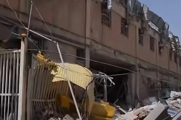 نرجس محمدي: غموض حول مصير مئات السجناء في "إيفين" بعد نقلهم لأماكن مجهولة