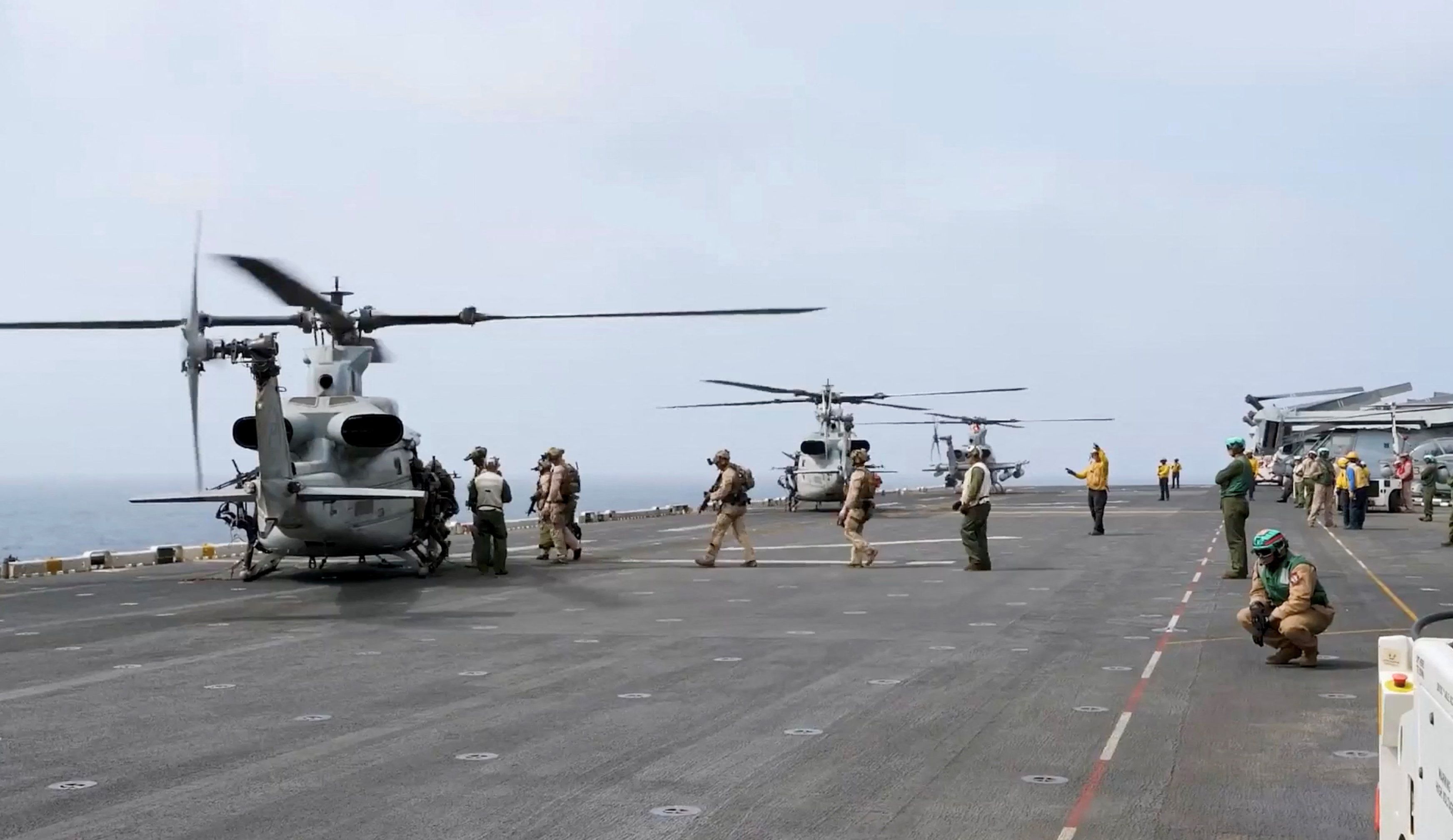 No US strikes on Iran for second straight night amid diplomatic push