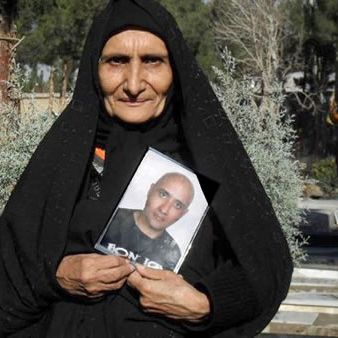 گوهر عشقی انجمنی برای پیگیری و حمایت از زندانیان و آسیبدیدگان راهاندازی کرد