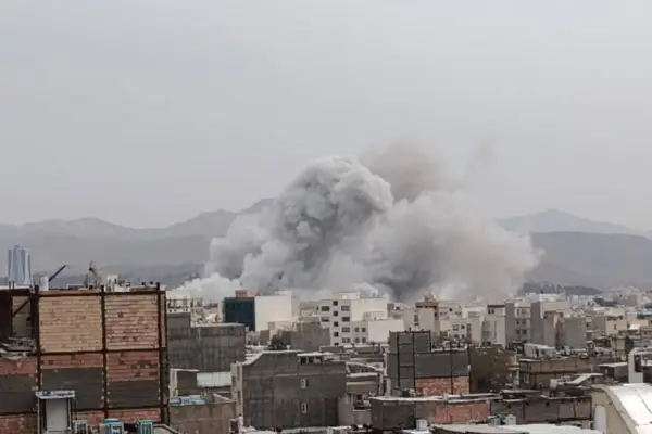 ترامپ: با کسی در ایران در گفتوگو هستیم که او را رهبر واقعی میدانم