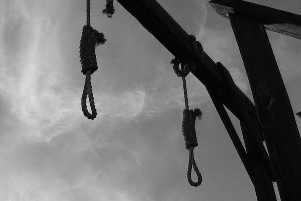 منظمة حقوقية:إيران تنفذ حكم الإعدام بحق 6 أفراد بينهم امرأة ومواطنين عربي وبلوشي