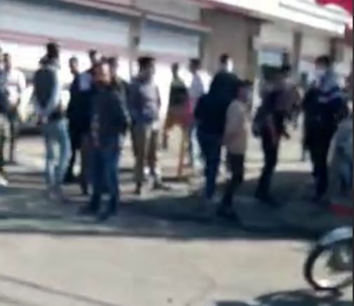 خیزش انقلابی ایرانیان در روز ۱۱ آبان؛ مردم سنندج با شعار «مرگ بر دیکتاتور» به خیابان آمدند