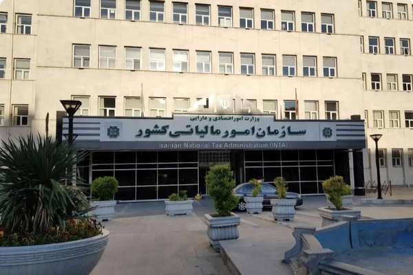 دنیای اقتصاد: درآمدهای مالیاتی با عدم تحقق ۲۵ درصدی در بودجه سال جاری مواجه خواهد شد