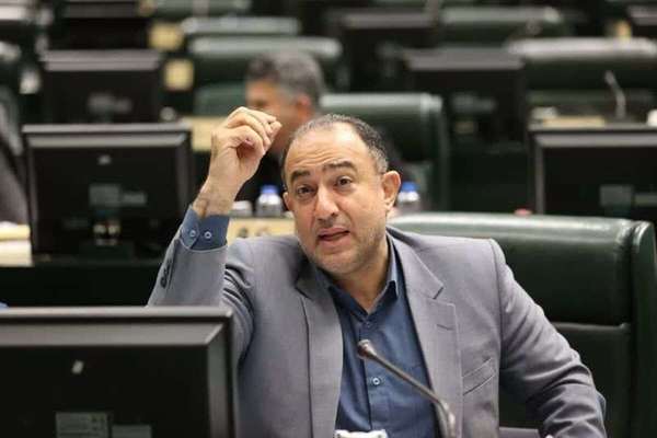 عضو کمیسیون اجتماعی مجلس: شاهد آثار جهش قیمتها را در روزهای اخیر هستیم