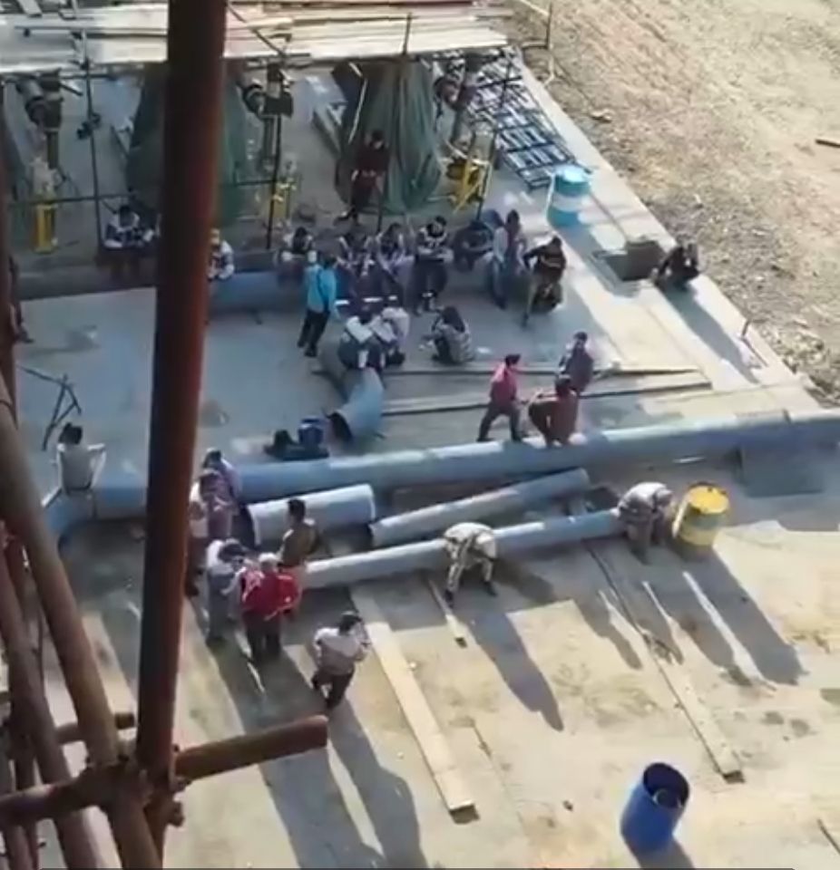 شورای سازماندهی اعتراضات کارگران پیمانی نفت: اعتصاب با قدرت ادامه دارد و گسترده‌‌تر می‌شود