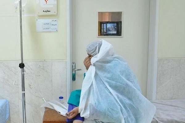 دعاوى للاحتجاج ضد تسمم الطالبات.. ونقابات إيرانية تحمل المرشد مسؤولية "الإرهاب البيولوجي"