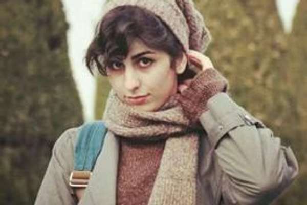 Iranian Woman Refusing Hijab Indicted For ‘Propaganda Against Regime’