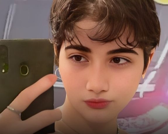 ههنگاو از تشدید فشارهای امنیتی بر خانواده آرمیتا گراوند در سالگرد قتل حکومتی او خبر داد