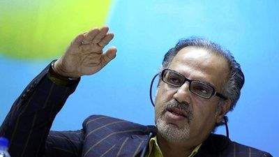 Iranian commentator Mehdi Motaharnia