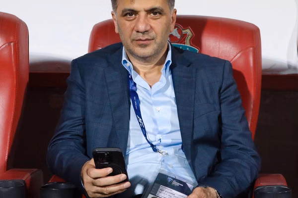 واکنش مدیرعامل تراکتور به رای جنجالی: ملوان نمیتوانست پیروز شود، یک امتیاز پاداش گرفت