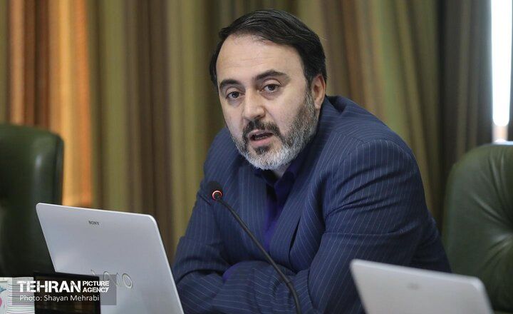 مسؤول إيراني يطالب المواطنين بترشيد استهلاك المياه لتعويض تقصير المسؤولين