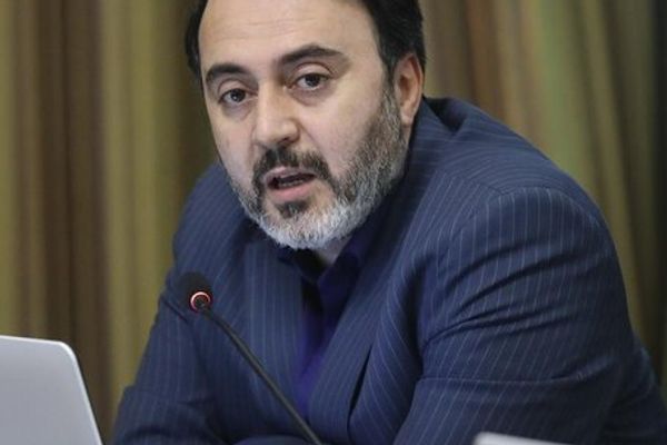 مسؤول إيراني يطالب المواطنين بترشيد استهلاك المياه لتعويض تقصير المسؤولين