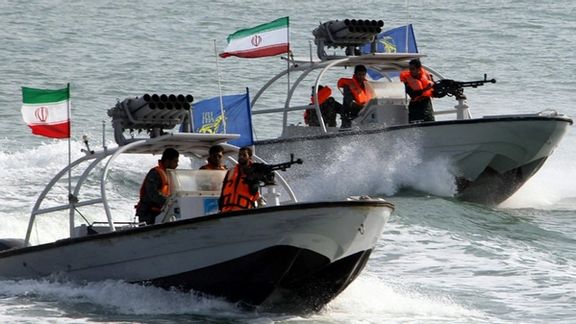 مقامهای آمریکایی:قایقهای سپاه پاسداران در فروردین به دو کشتی ما در خلیج فارس هجوم آوردند