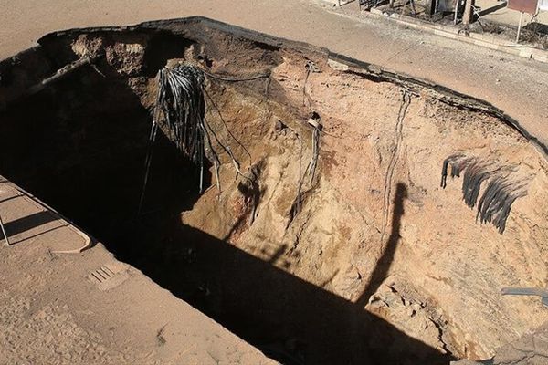 ادامه برداشت بیرویه آب، دشتهای خراسان رضوی را به بیابان تبدیل میکند