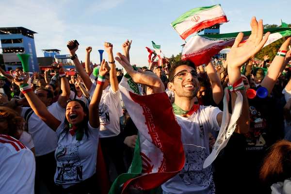 Iran coach arrives in Washington for World Cup draw after visa dispute