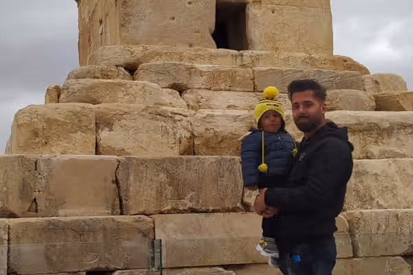 محمد موسایی؛ پدری خانوادهدوست و عاشق خاندان پهلوی که ۱۸ دی کشته شد