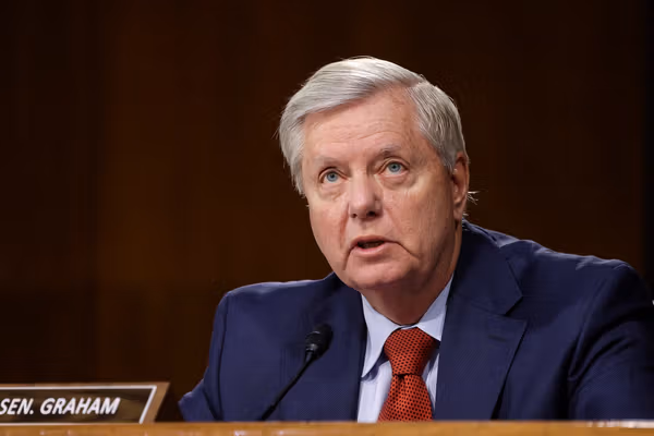 سناتور گراهام: عربستان سعودی و امارات باید به تعهدات دفاعی خود در قبال آمریکا عمل کنند