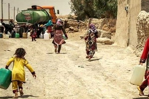 احتجاج أهالي بلوشستان إيران على فشل الحكومة في التعامل مع أزمة الجفاف ودخوله "مرحلة حرجة"