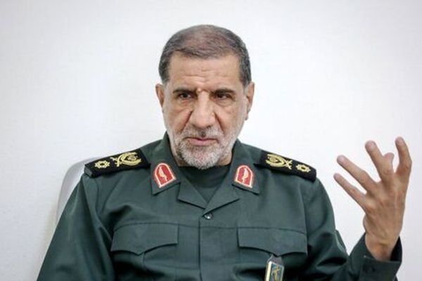 برلماني إيراني: السلطات العليا هي التي تقرر إرسال قوات إلى سوريا من جديد