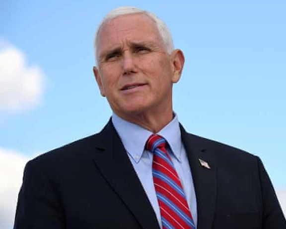 مایک پنس از پزشک معالج ایرانیالاصل خود تقدیر کرد