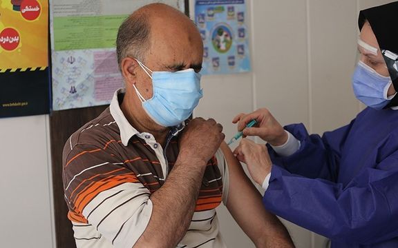 سخنگوی ستاد ملی مقابله با کرونا: از روز شنبه واکسیناسیون افراد ۷۰ سال به بالا شروع میشود