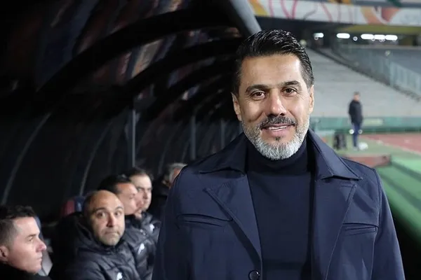 باشگاه پرسپولیس افشین پیروانی را به دلیل سفر به آمریکا اخراج کرد