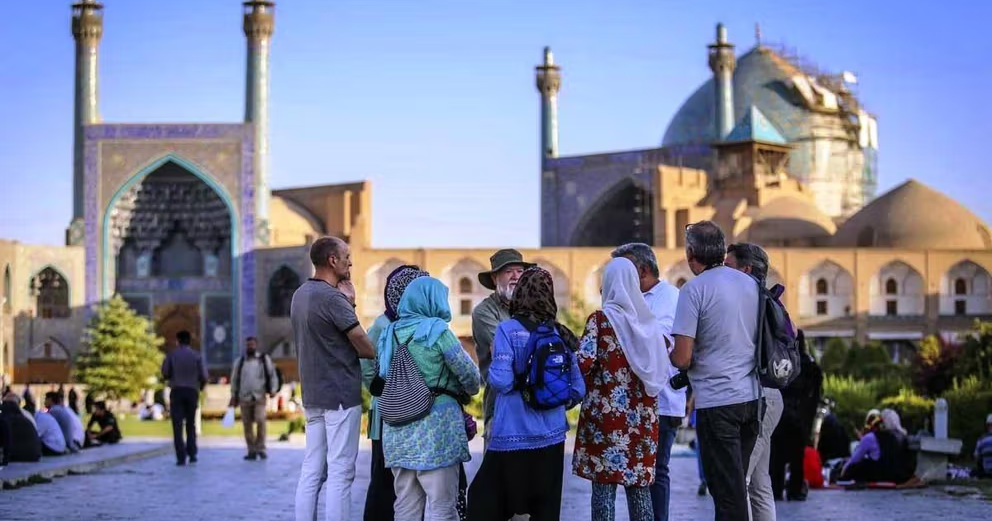 No solo travel: Iran now requires tourists to book via tours, report says No solo travel: Iran now requires tourists to book via tours, report says
