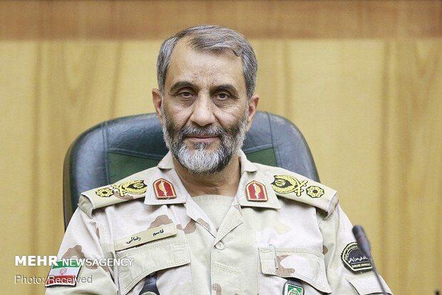 جانشین فرمانده انتظامی: دشمن به دنبال وارد کردن محموله&zwnj;های سلاح به داخل کشور است