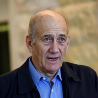 نخستوزیر پیشین اسرائیل بابت کشته شدن پسر رهبر حماس در دوحه عذرخواهی کرد