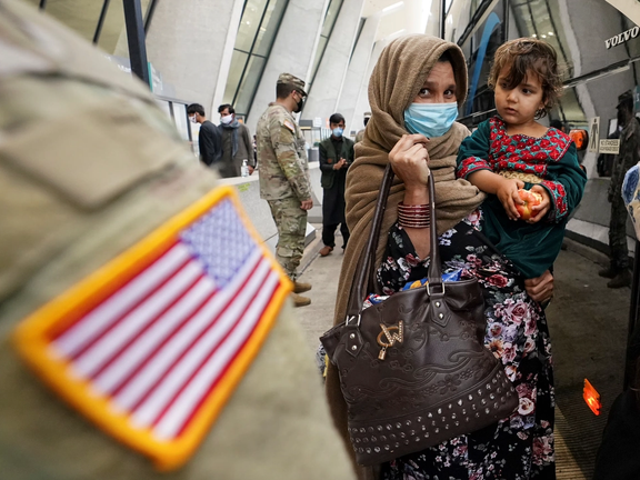 دولت ترامپ به برنامه مصونیت موقت از اخراج برای هزاران افغان و کامرونی در آمریکا پایان داد