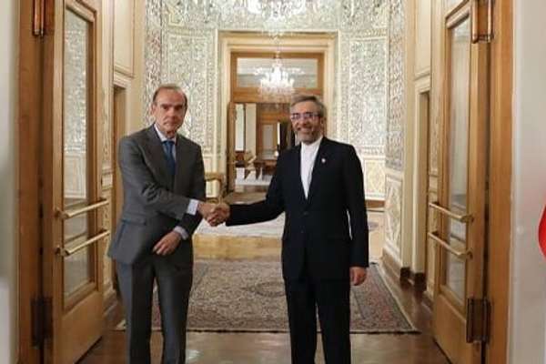 US And Iran Seem Far Apart As EU Envoy Says Nuclear Talks ‘Unblocked’