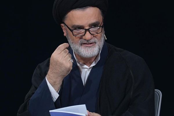 برلماني إيراني: لسنا أهل تسوية ولا استسلام بل حرب حتى النصر