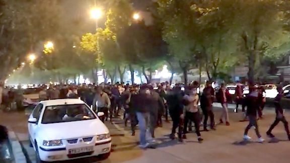 Anti-government protests in Iran met with lethal force by security forces