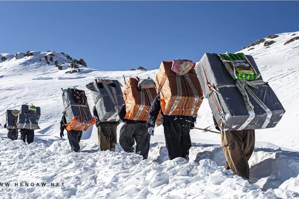 Iran Govt's Deadly Crackdown On Cross-Border Porters Persists