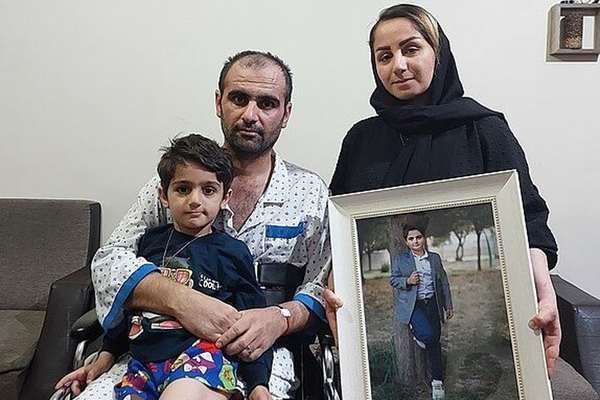 Islamic Republic Targets Dissidents, Families Of Protest Victims