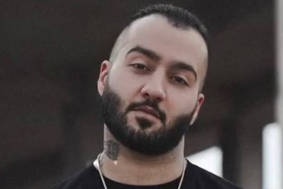 مقامهای زندان اصفهان امکان تماس تلفنی با خانواده را از توماج صالحی گرفتهاند