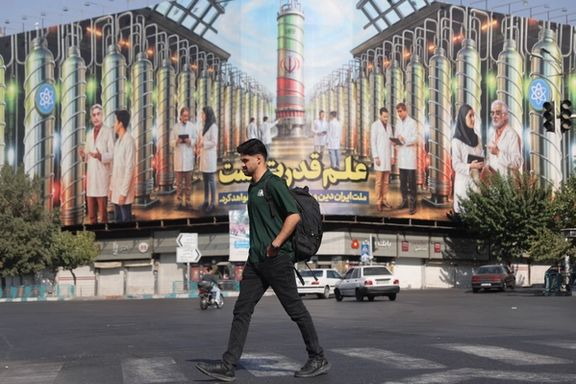 Tehran papers warn of war and unrest as snapback clock ticks