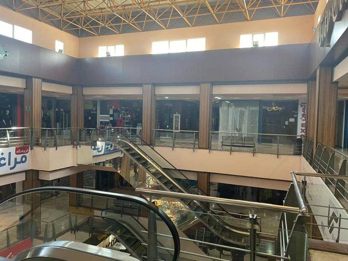 اعتصاب گسترده کسبه و بازاریان در ده‌ها شهر ایران؛ همبستگی ایرانیان در سالگرد آبان خونین ٩٨