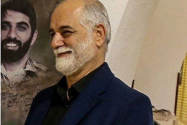 شارك في حرب العراق وقُتل ابنه في سوريا.. مصرع قائد بالحرس الثوري في حريق بمركز لـ"البحرية"