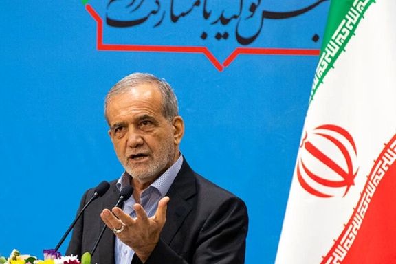 Iranian president faces protests at Tehran University, avoids key issues