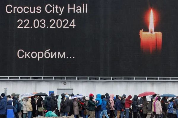 "رويترز": إيران حذرت روسيا من احتمال وقوع "عمليات إرهابية" قبل هجوم داعش الأخير في موسكو